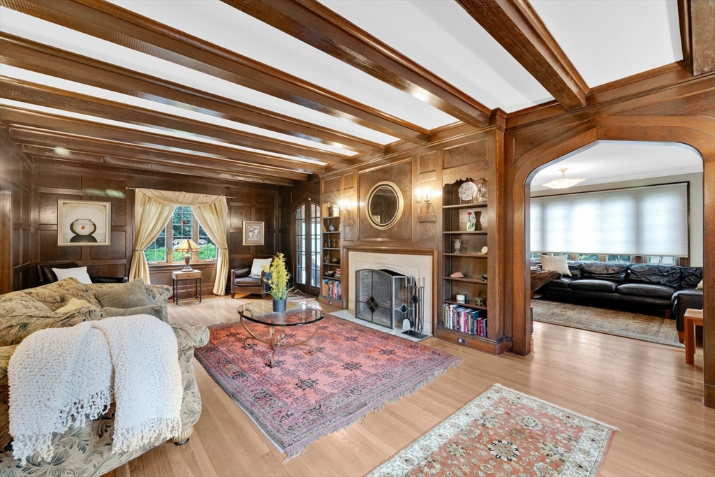 44 Meadowbrook Road Longmeadow, MA 01106 - Photo 4 of 41 Gallery Image 4