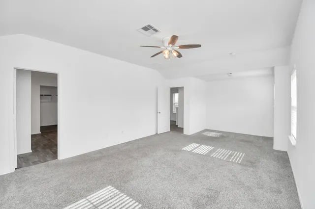 a view of empty room