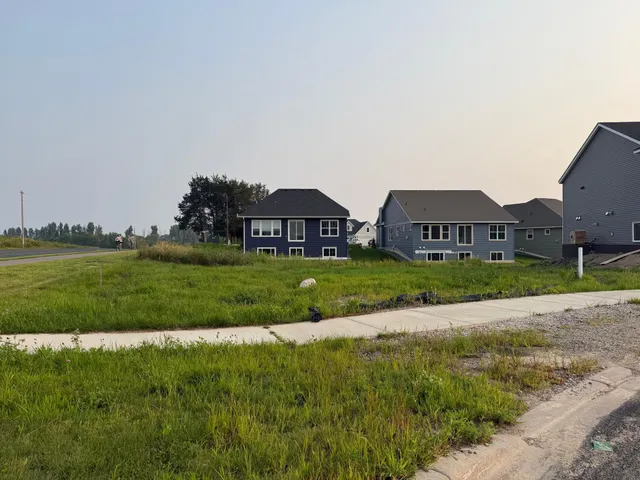 $69,900 | 2005 Coneflower Point, Buffalo, MN 55313