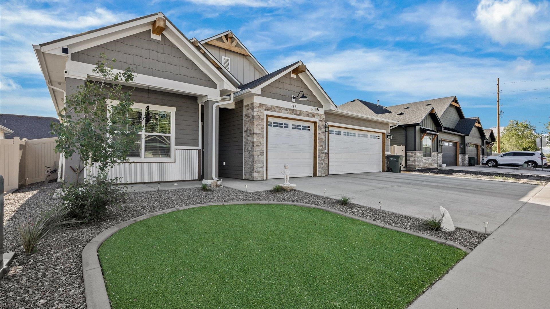 795 Spur Cross Road Grand Junction, CO 81505 - Photo 2 of 29