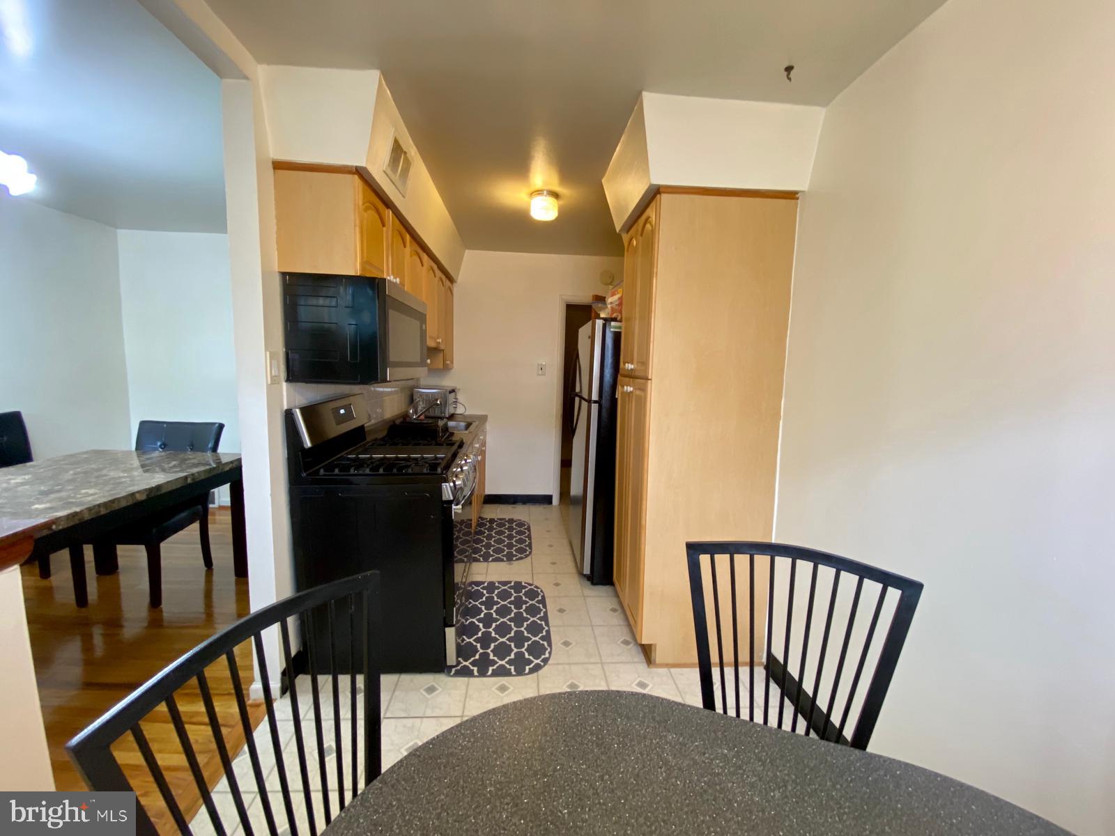 4545 Aberdale Road Philadelphia, PA 19136 - Photo 7 of 24 Kitchen