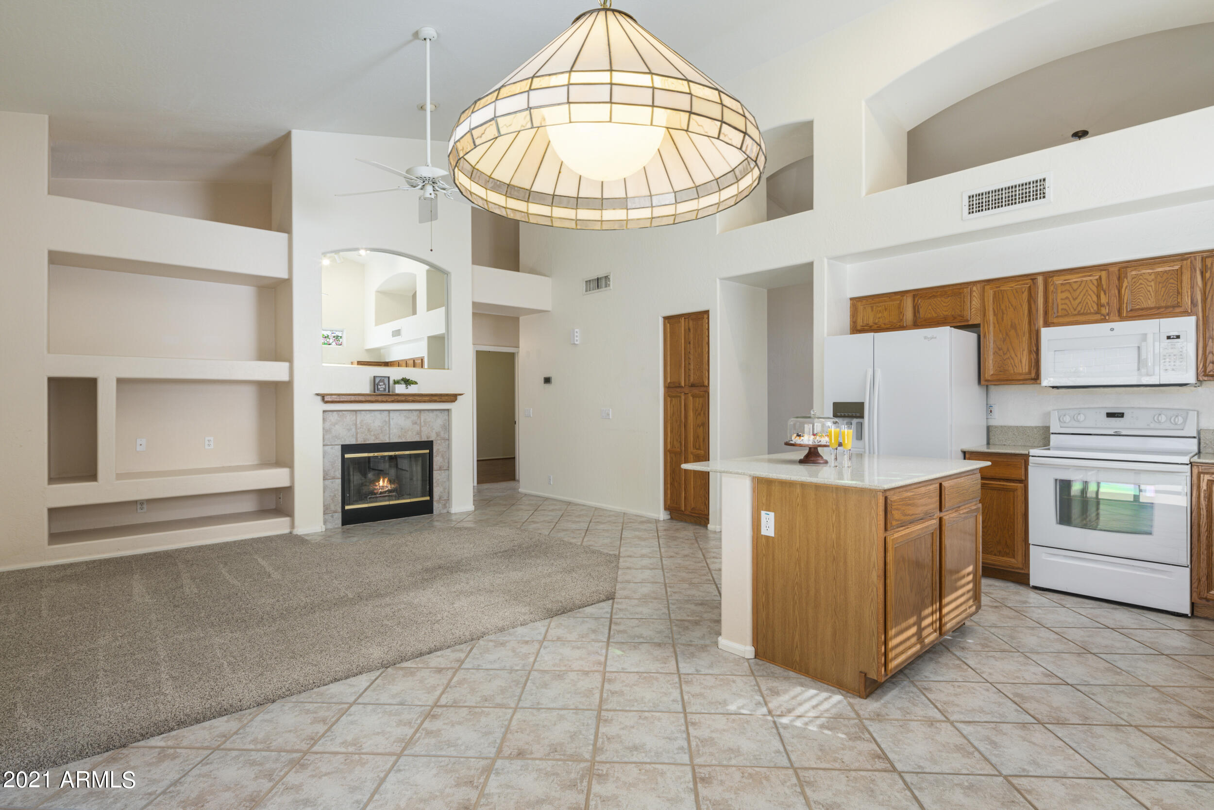 1230 East Presidio Road Phoenix, AZ 85022 - Photo 8 of 23 Kitchen/Family Room