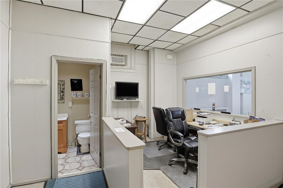 523 North Goodman Street Rochester, NY 14609 - Photo 15 of 47