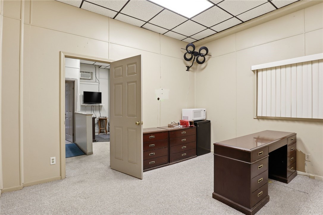 523 North Goodman Street Rochester, NY 14609 - Photo 17 of 47