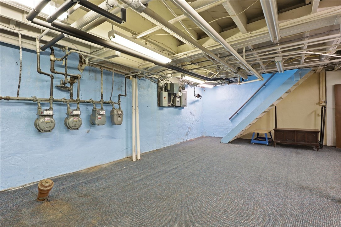 523 North Goodman Street Rochester, NY 14609 - Photo 36 of 47