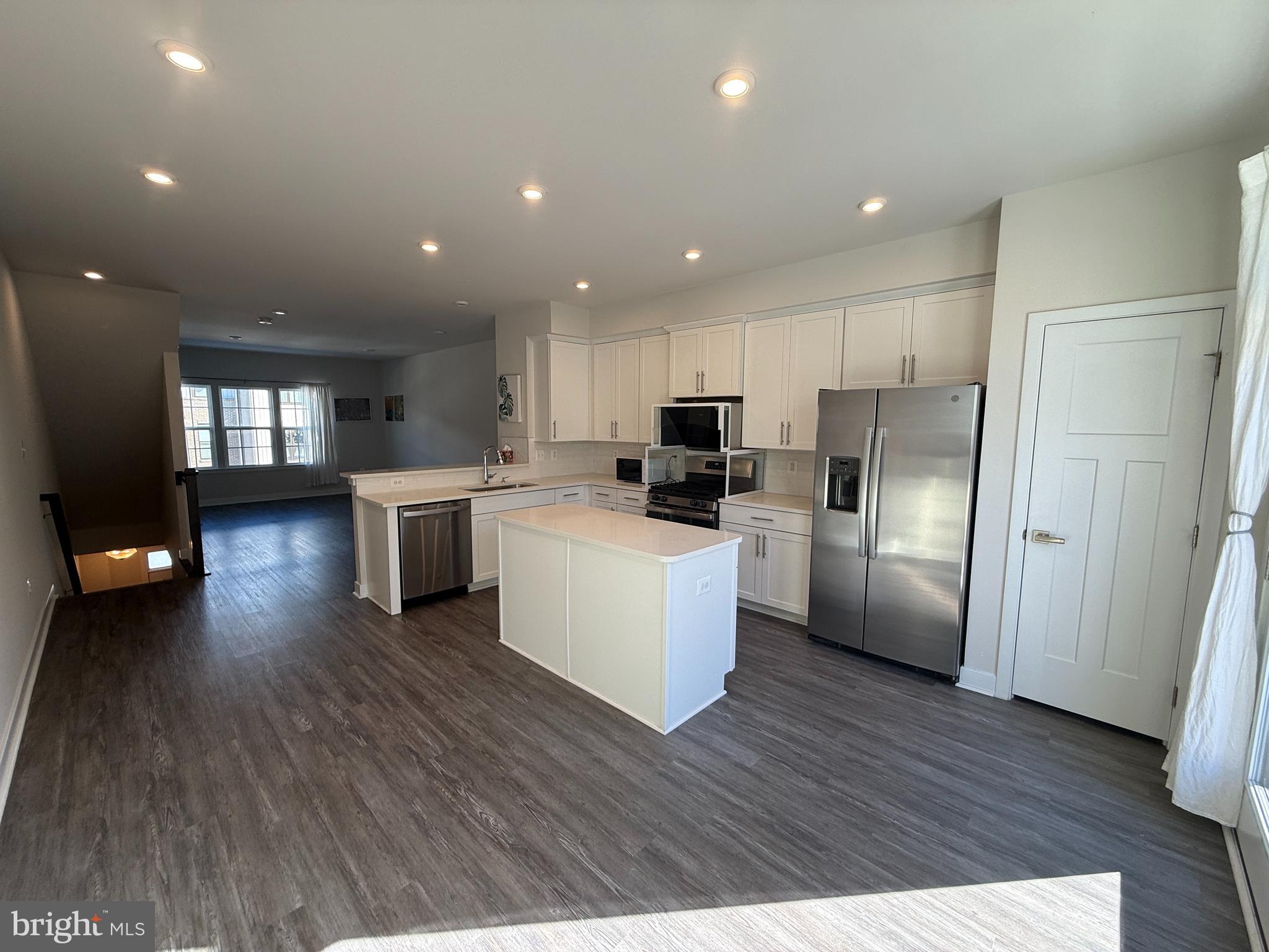 2632 Velocity Road Herndon, VA 20171 - Photo 3 of 14