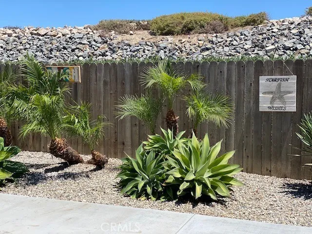 $2,700 | 21632 Brookhurst Street, Unit B, Huntington Beach, CA 92646