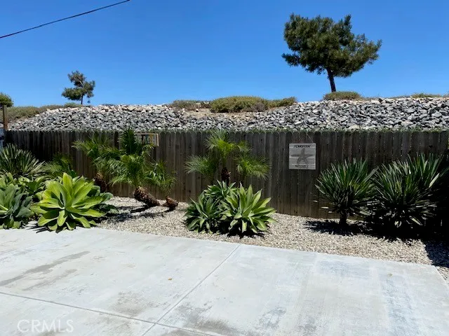 $2,700 | 21632 Brookhurst Street, Unit B, Huntington Beach, CA 92646