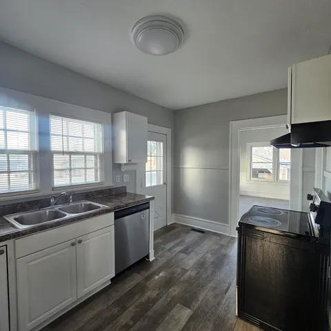 $149,900 | 1126 Oakland Avenue, Mount Vernon, IL 62864