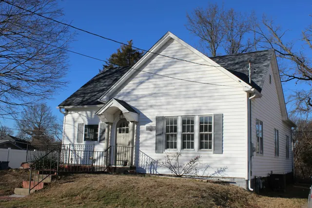 $149,900 | 1126 Oakland Avenue, Mount Vernon, IL 62864