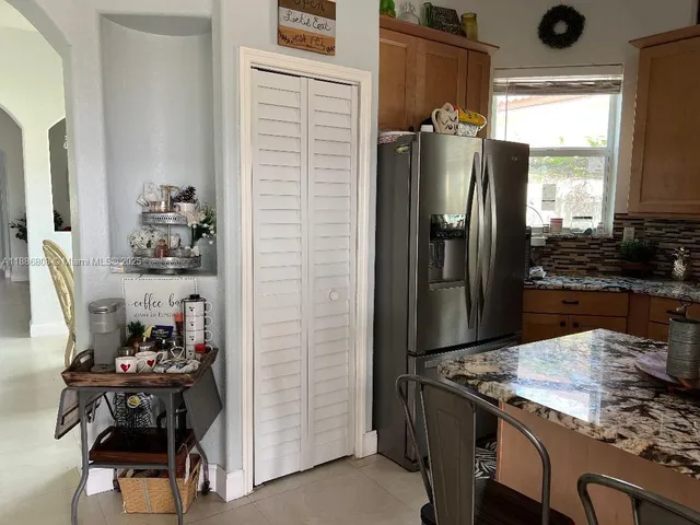 $829,900 | 18247 Northwest 88th Place, Hialeah, FL 33018