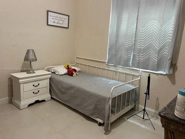 $829,900 | 18247 Northwest 88th Place, Hialeah, FL 33018