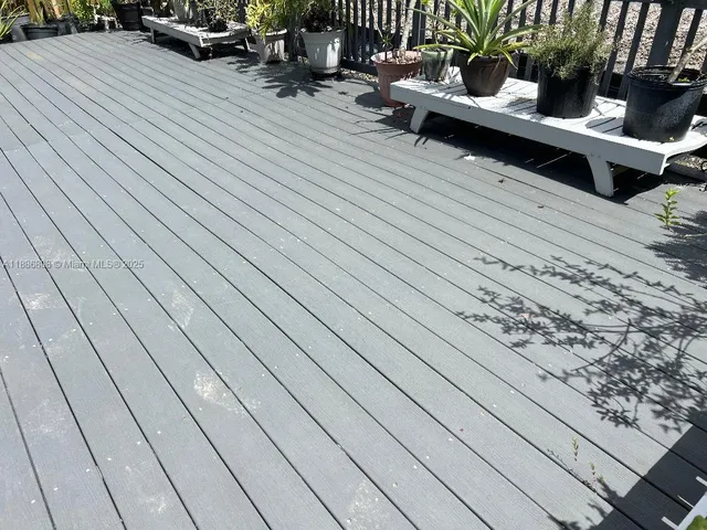 $829,900 | 18247 Northwest 88th Place, Hialeah, FL 33018