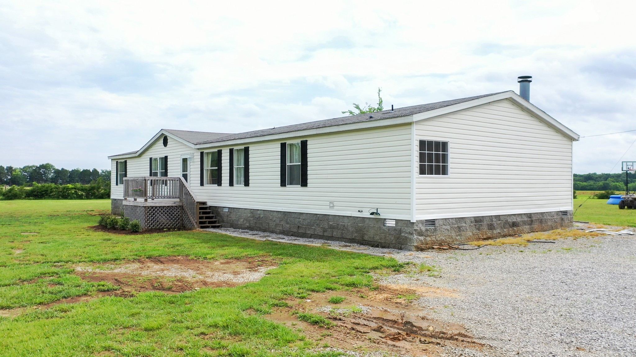 2581 Darnell Road Lewisburg, TN 37091 - Photo 2 of 28 Gallery Image 2