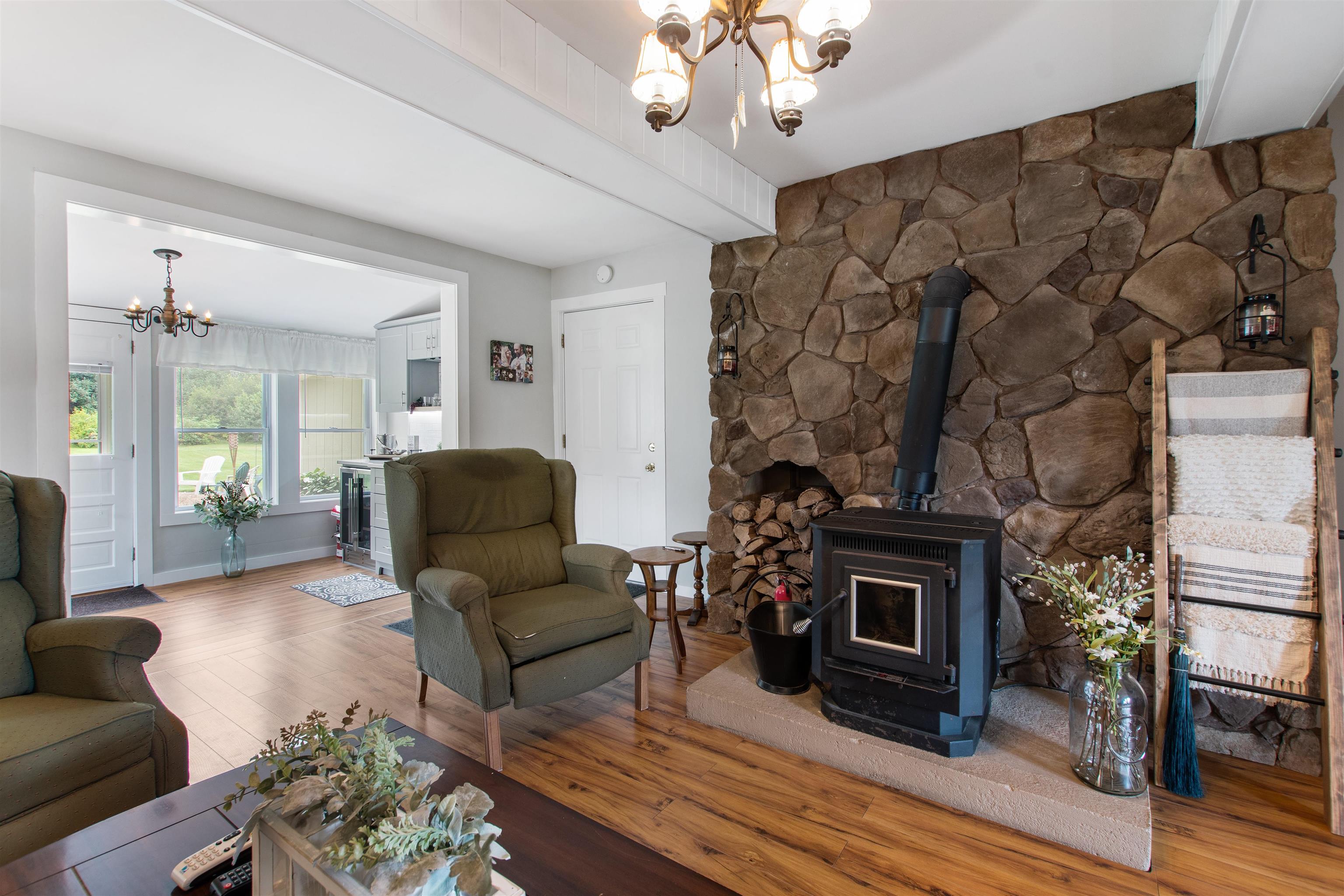 767 Back Lake Road Pittsburg, NH 03592 - Photo 7 of 40