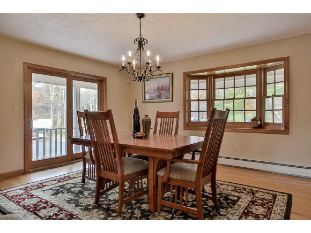 255 Sandown Road Fremont, NH 03044 - Photo 17 of 36