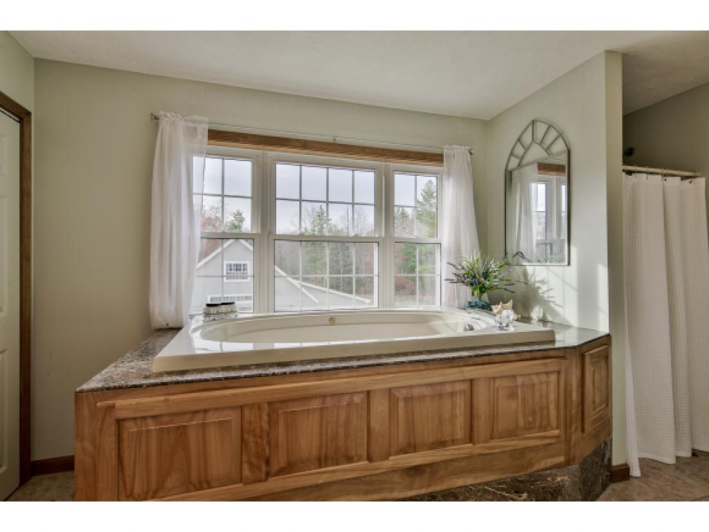 255 Sandown Road Fremont, NH 03044 - Photo 24 of 36