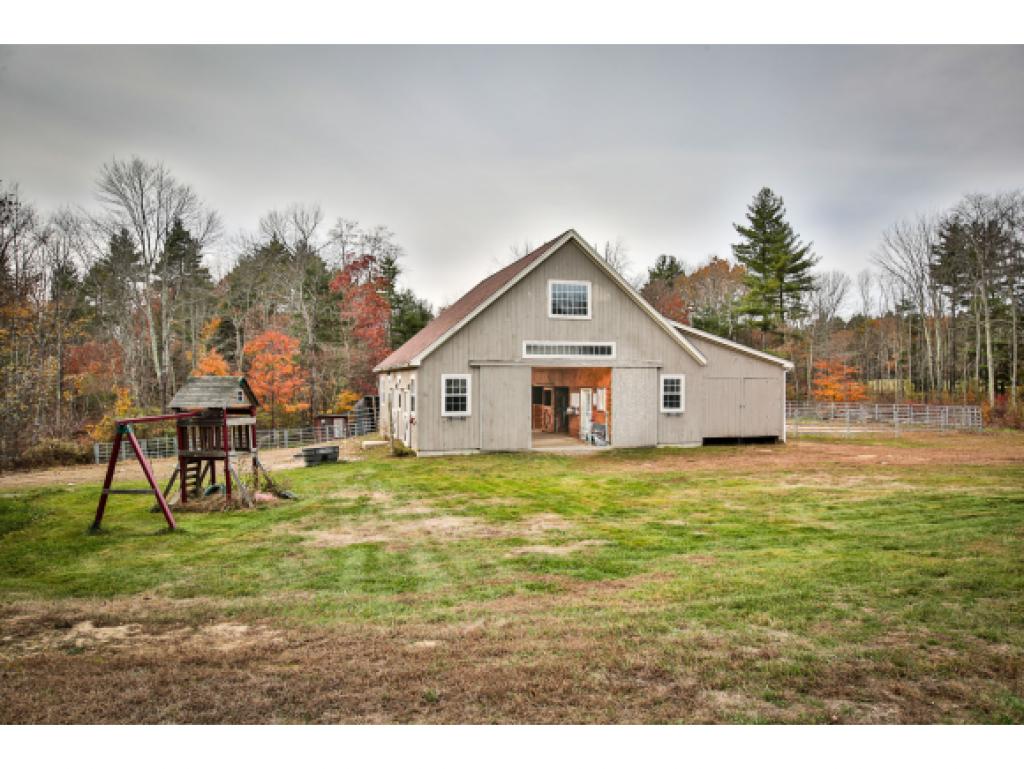 255 Sandown Road Fremont, NH 03044 - Photo 5 of 36