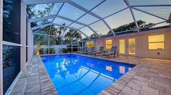 $999,900 | 783 Birdsong Lane, Sarasota, FL 34242