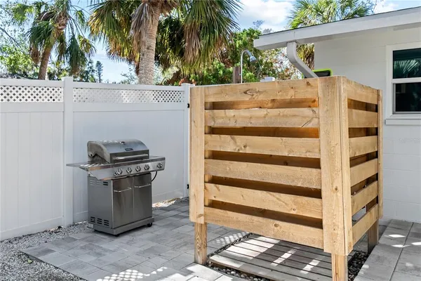 $999,900 | 783 Birdsong Lane, Sarasota, FL 34242
