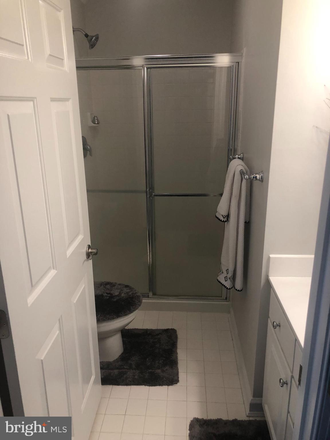 5145 Key View Way Perry Hall, MD 21128 - Photo 26 of 30 4th Floor Master Full Bath