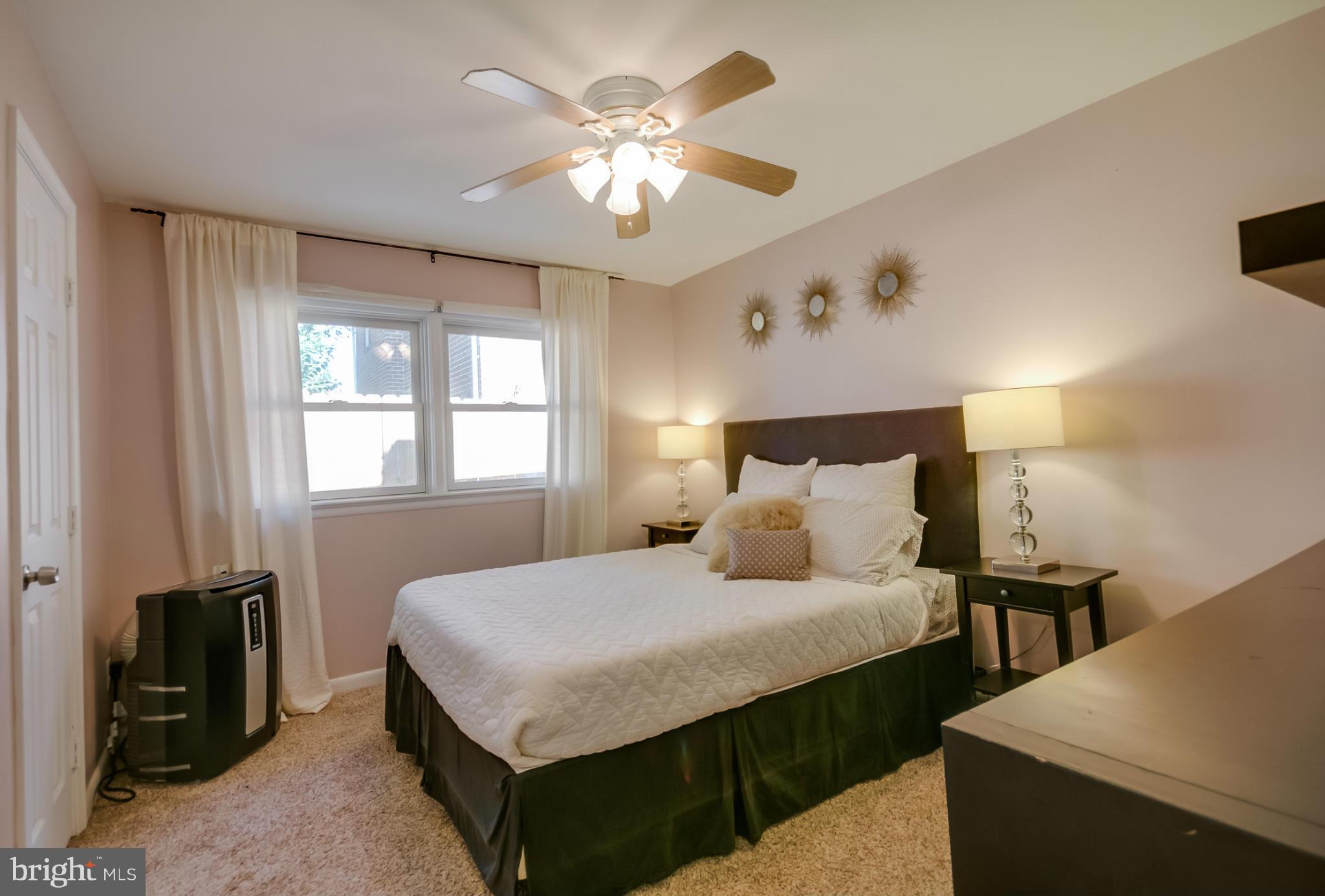 700 West Glebe Road Alexandria, VA 22305 - Photo 17 of 30 Bedroom