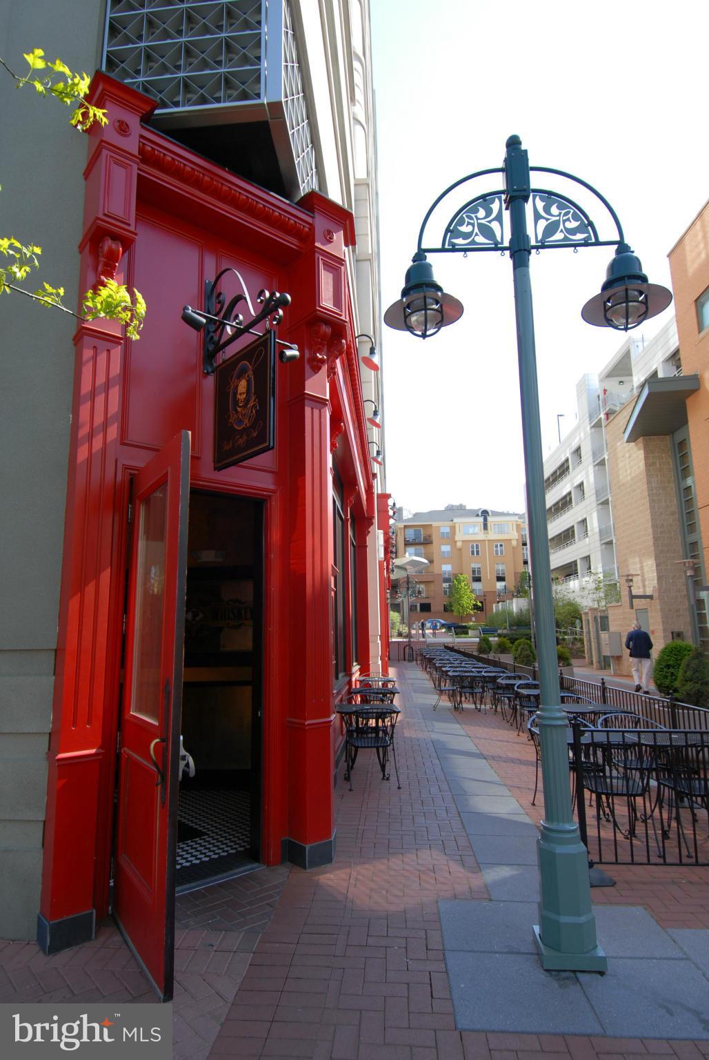 700 West Glebe Road Alexandria, VA 22305 - Photo 29 of 30 Samuel Beckett's in Shirlington