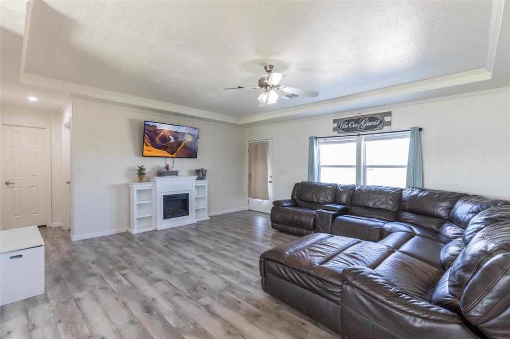 401 Haynes Street Merkel, TX 79536 - Photo 14 of 37