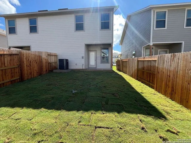 $1,590 | 7541 Briarwood Pass, Unit 102, San Antonio, TX 78252