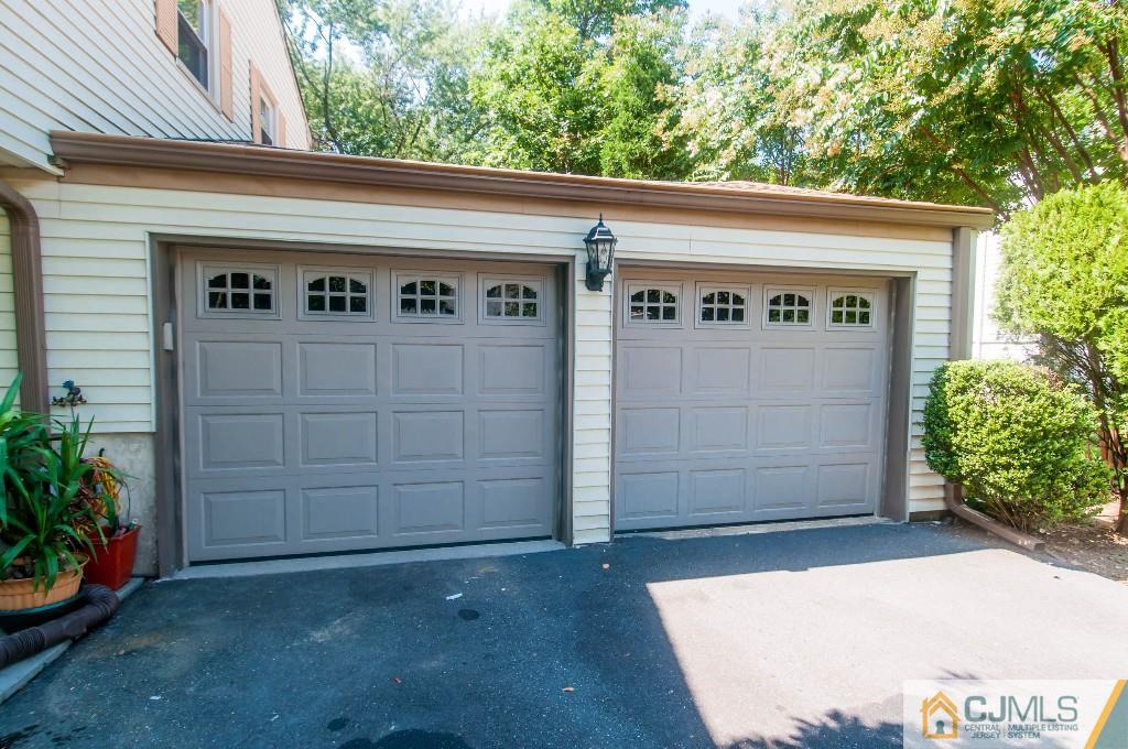 17 Tompkins Road East Brunswick, NJ 08816 - Photo 24 of 25 Gallery Image 24