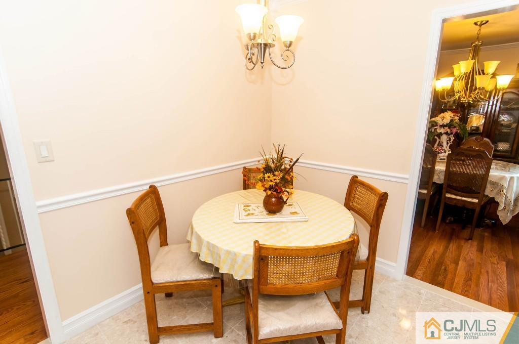 17 Tompkins Road East Brunswick, NJ 08816 - Photo 7 of 25 Gallery Image 7
