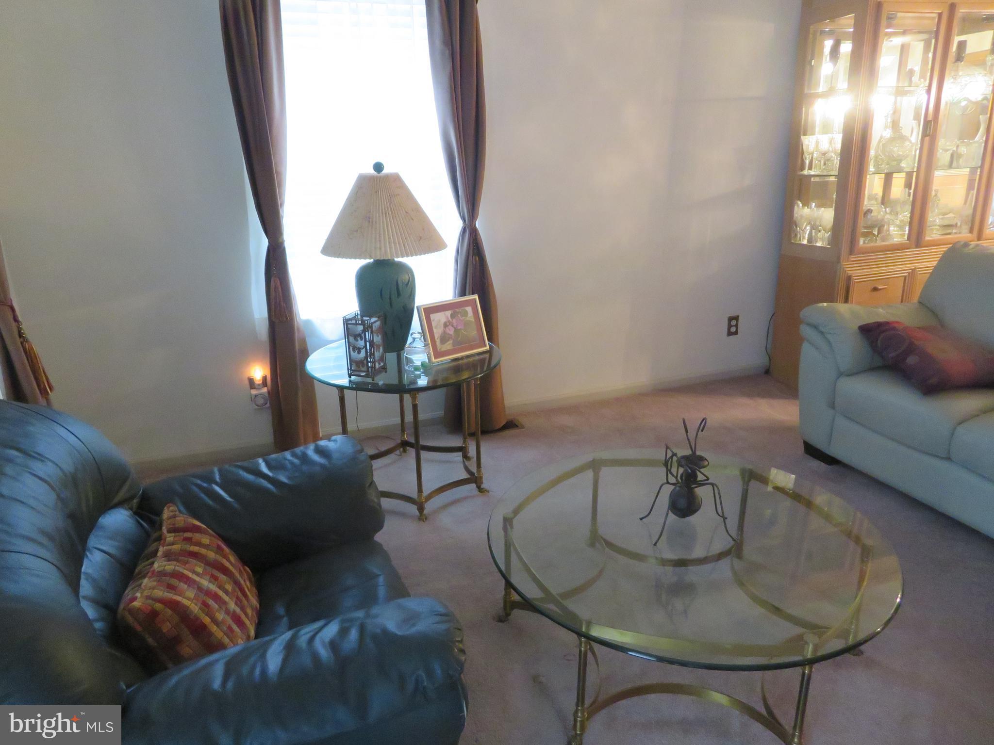 407 Country Way Mickleton, NJ 08056 - Photo 2 of 10 Gallery Image 2