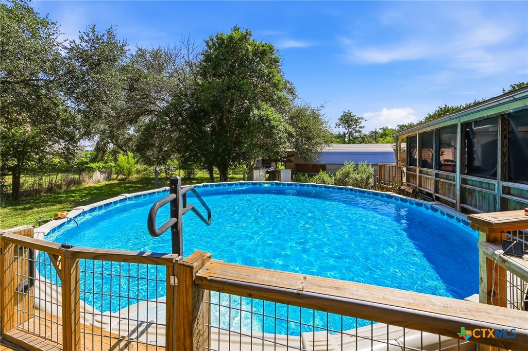 357 Dallas Street Bandera, TX 78003 - Photo 33 of 48 Gallery Image 33