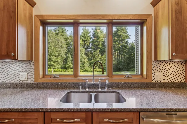 $849,900 | 13506 West Travis Trace Road, Evansville, WI 53536