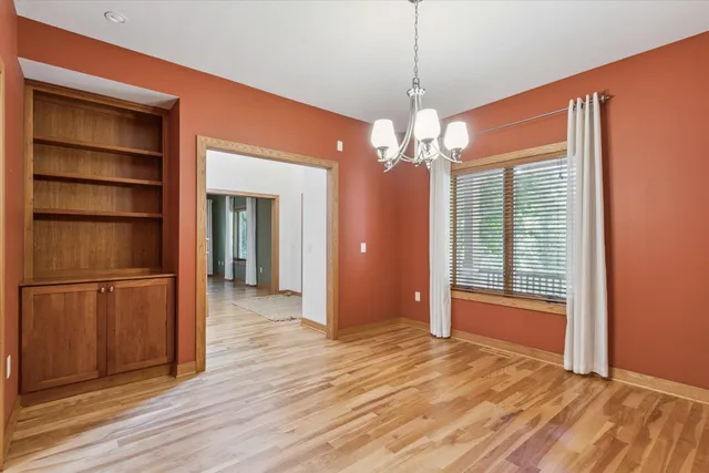 $849,900 | 13506 West Travis Trace Road, Evansville, WI 53536