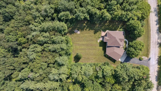 $849,900 | 13506 West Travis Trace Road, Evansville, WI 53536