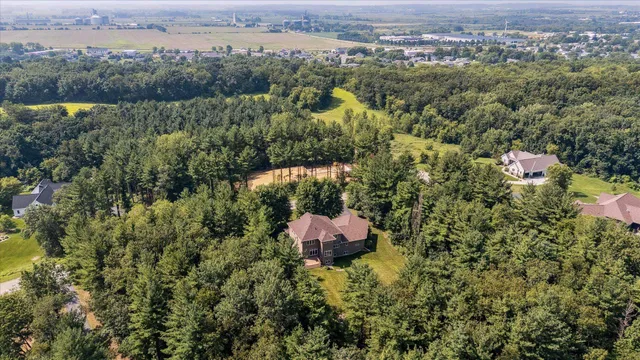 $849,900 | 13506 West Travis Trace Road, Evansville, WI 53536