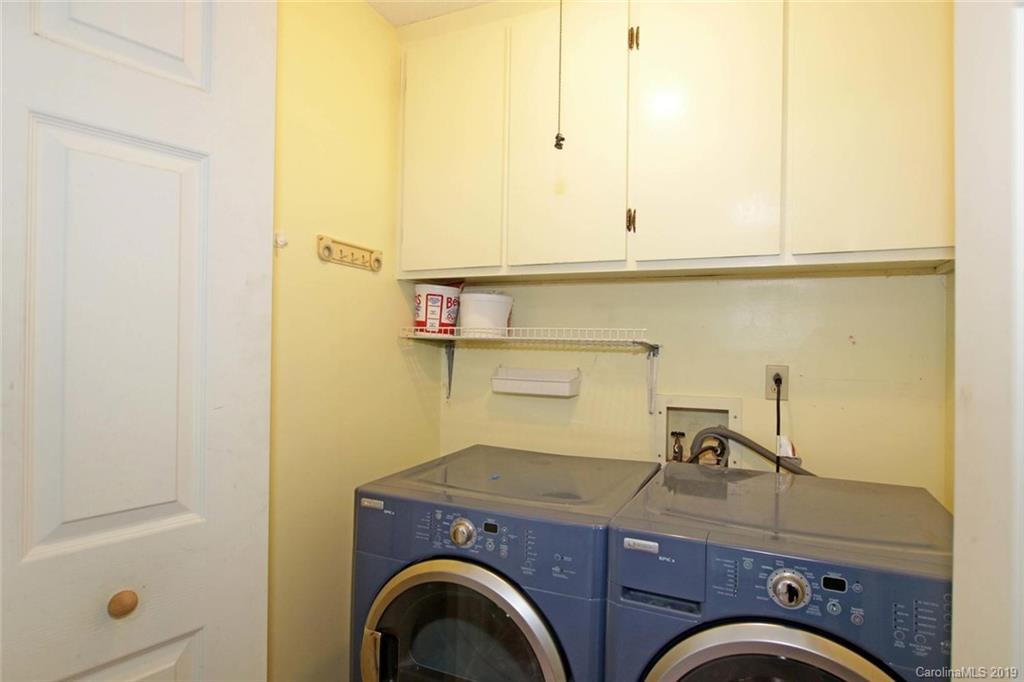 206 Sycamore Road Salisbury, NC 28147 - Photo 17 of 41 a utility room with dryer and washer
