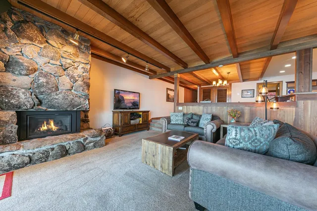 $4,425,000 | 3600 North Lake Boulevard, Unit 113, Tahoe City, CA 96145