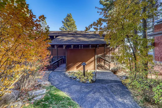 $4,425,000 | 3600 North Lake Boulevard, Unit 113, Tahoe City, CA 96145