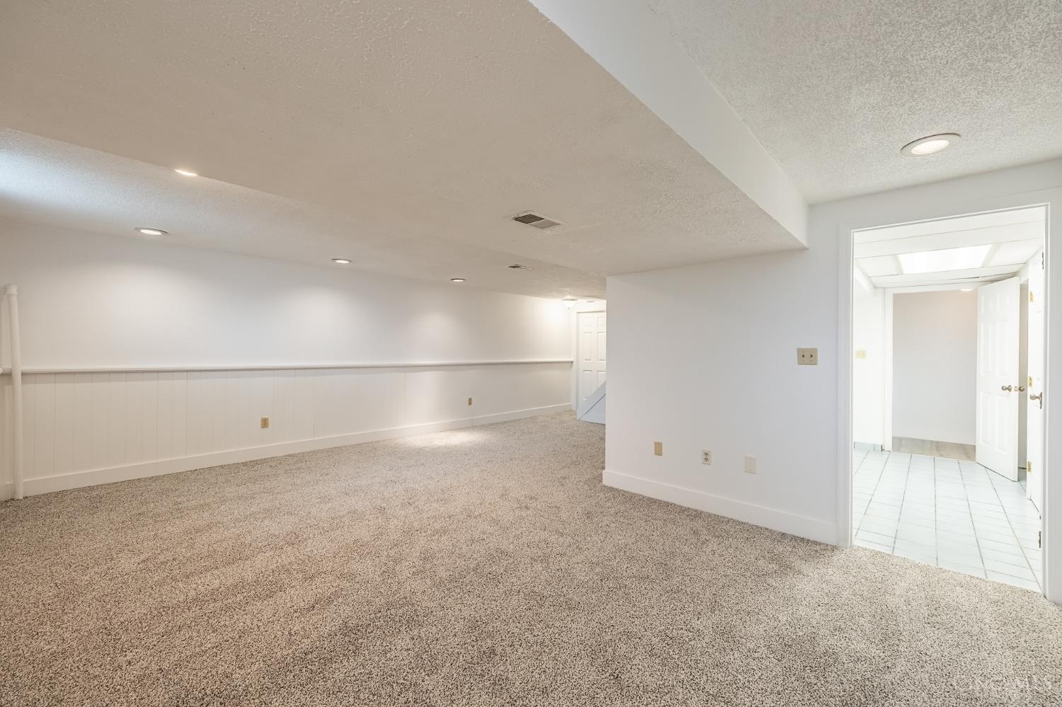10495 Pottinger Road Cincinnati, OH 45251 - Photo 48 of 63