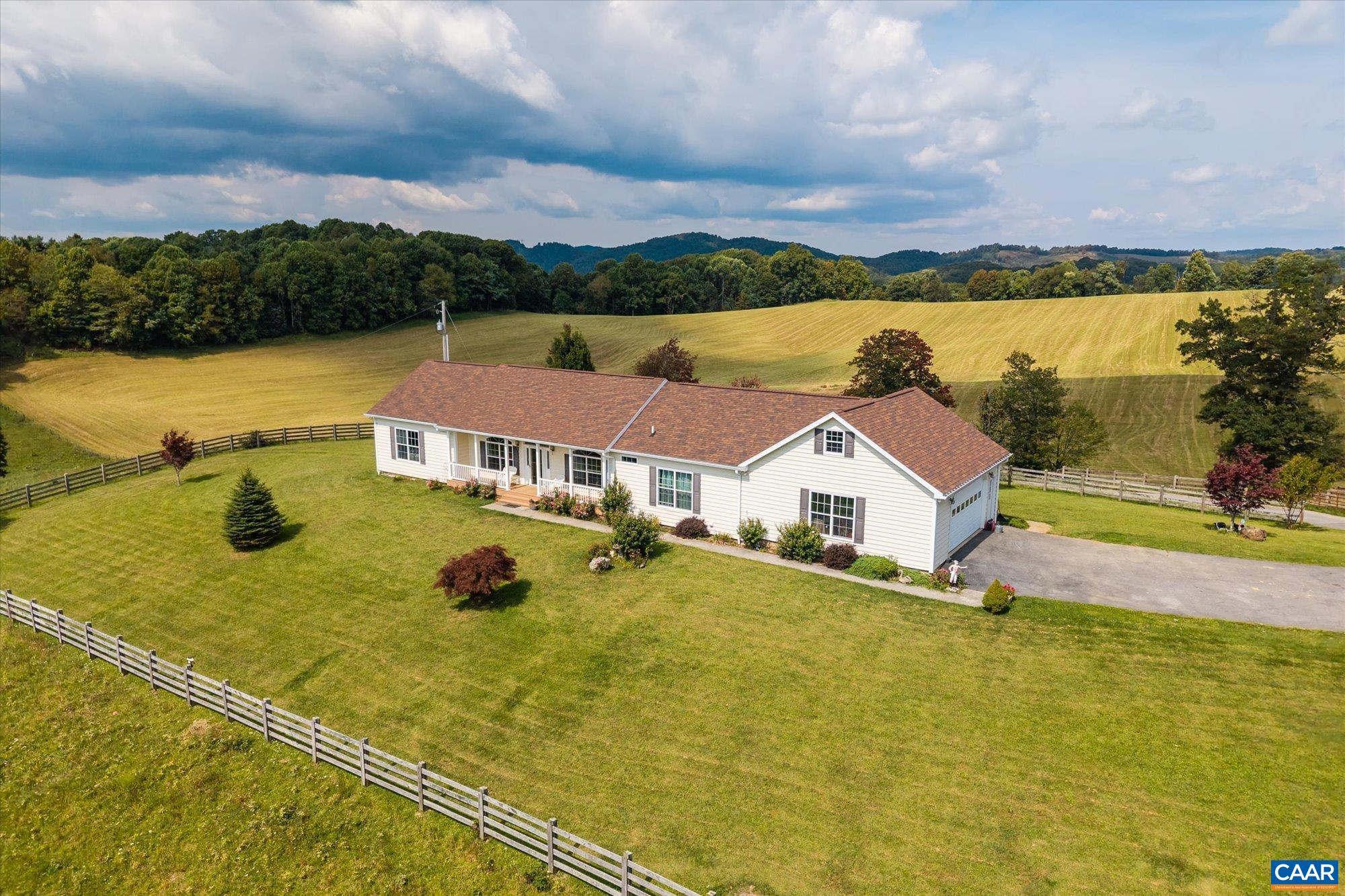 3225 Lynn Hollow Road North Tazewell, VA 24630 - Photo 17 of 62 a view of a house with pool and ocean view
