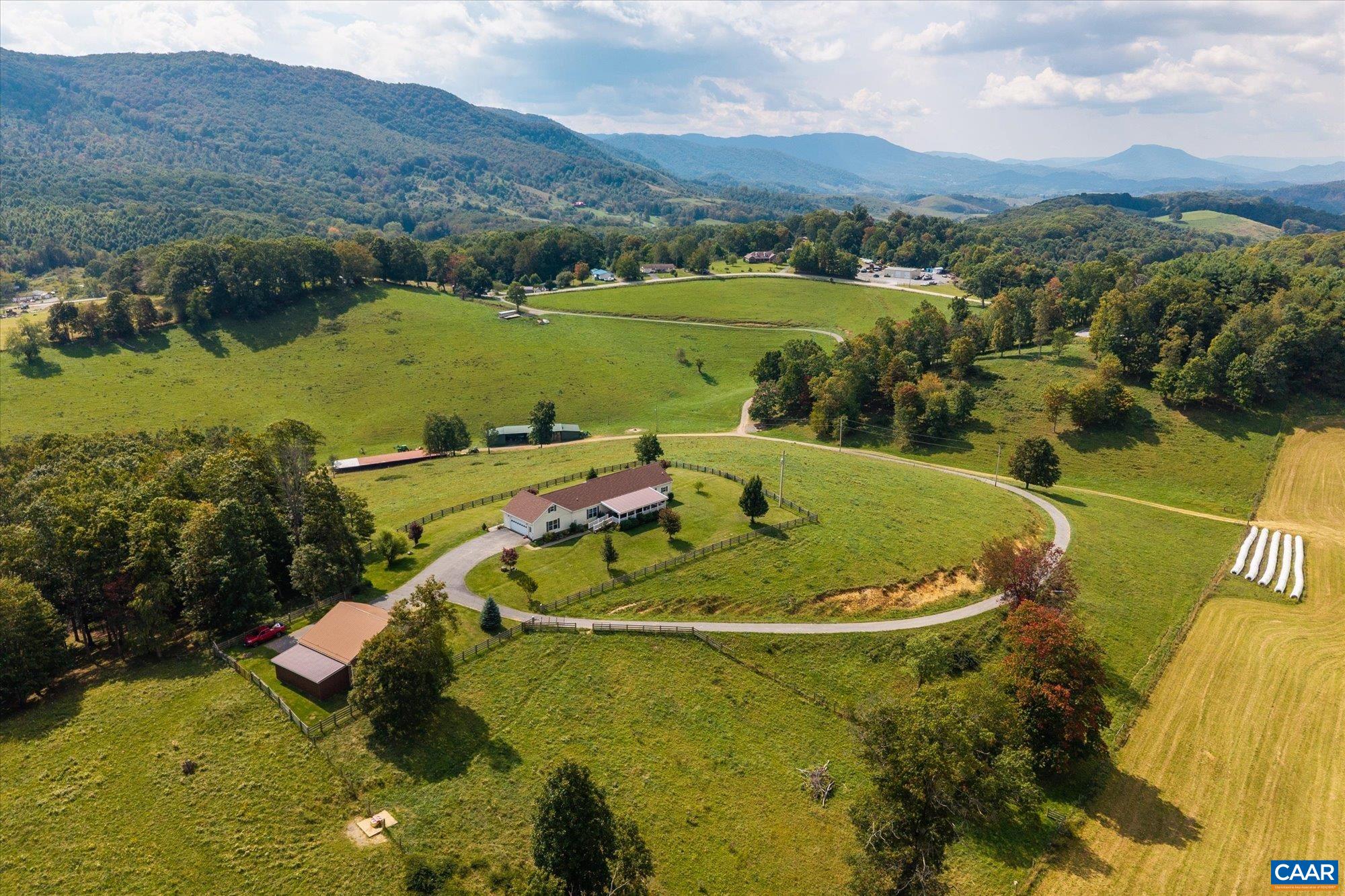 3225 Lynn Hollow Road North Tazewell, VA 24630 - Photo 7 of 62 a view of a swimming pool with a mountain view