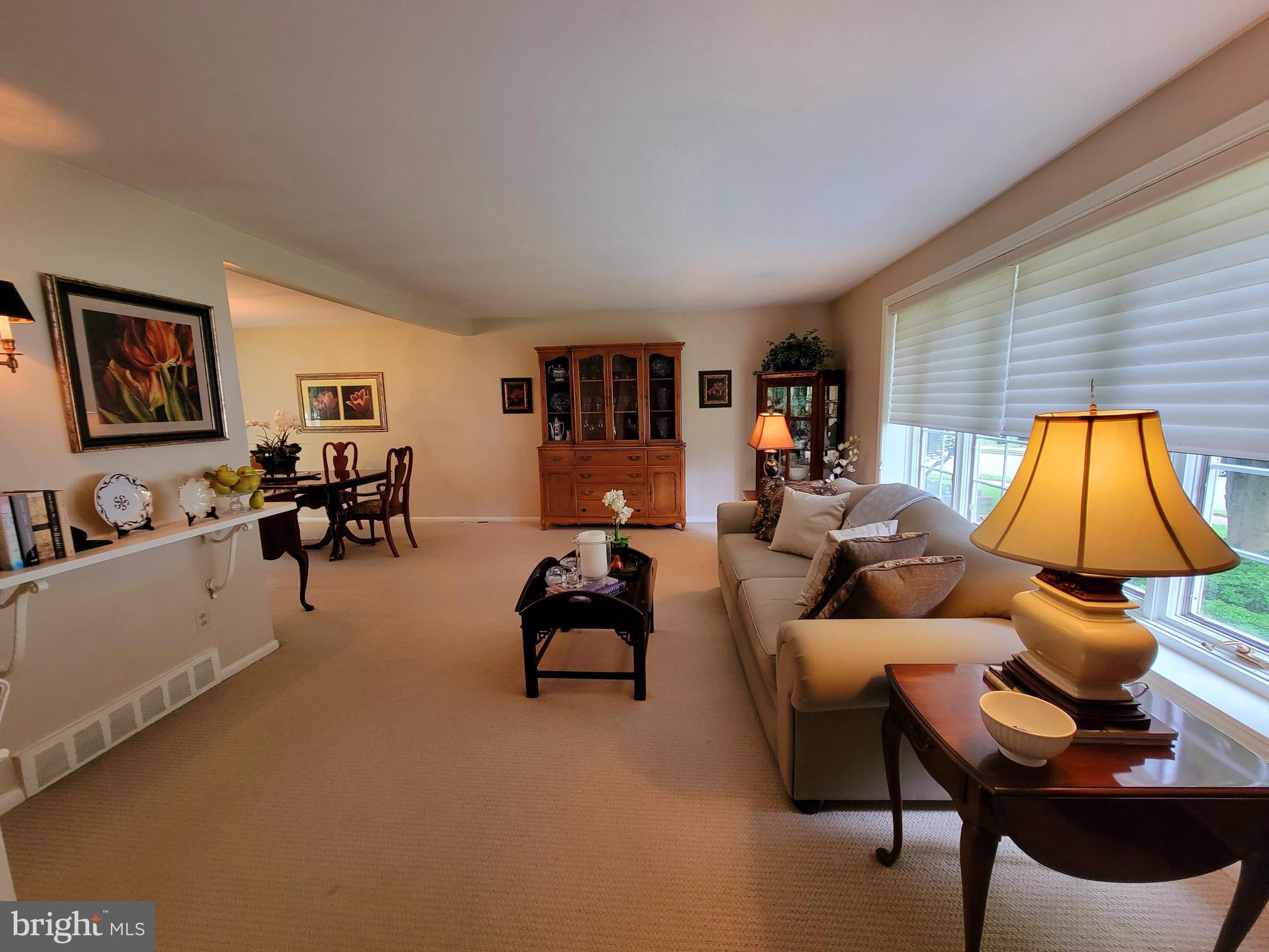 11607 Proctor Road Philadelphia, PA 19116 - Photo 6 of 25 Gallery Image 6