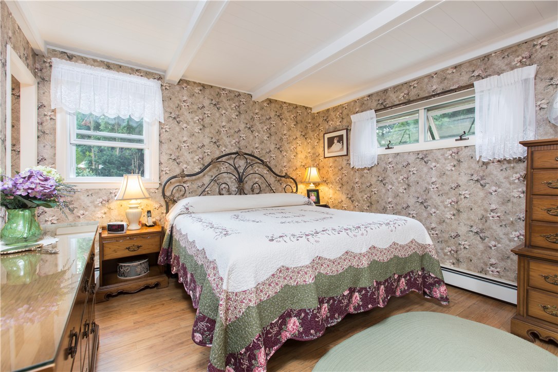 39 Marie Anne Court Woonsocket, RI 02895 - Photo 11 of 25 Gallery Image 11