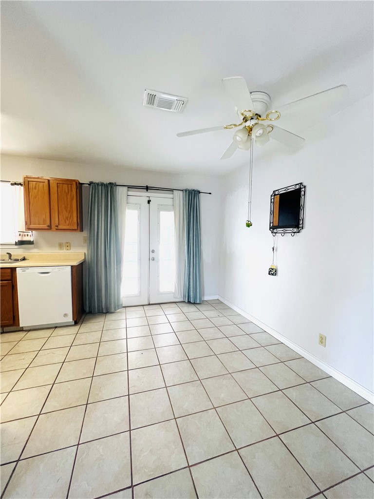 809 North 10th Street Fulton, TX 78358 - Photo 8 of 21