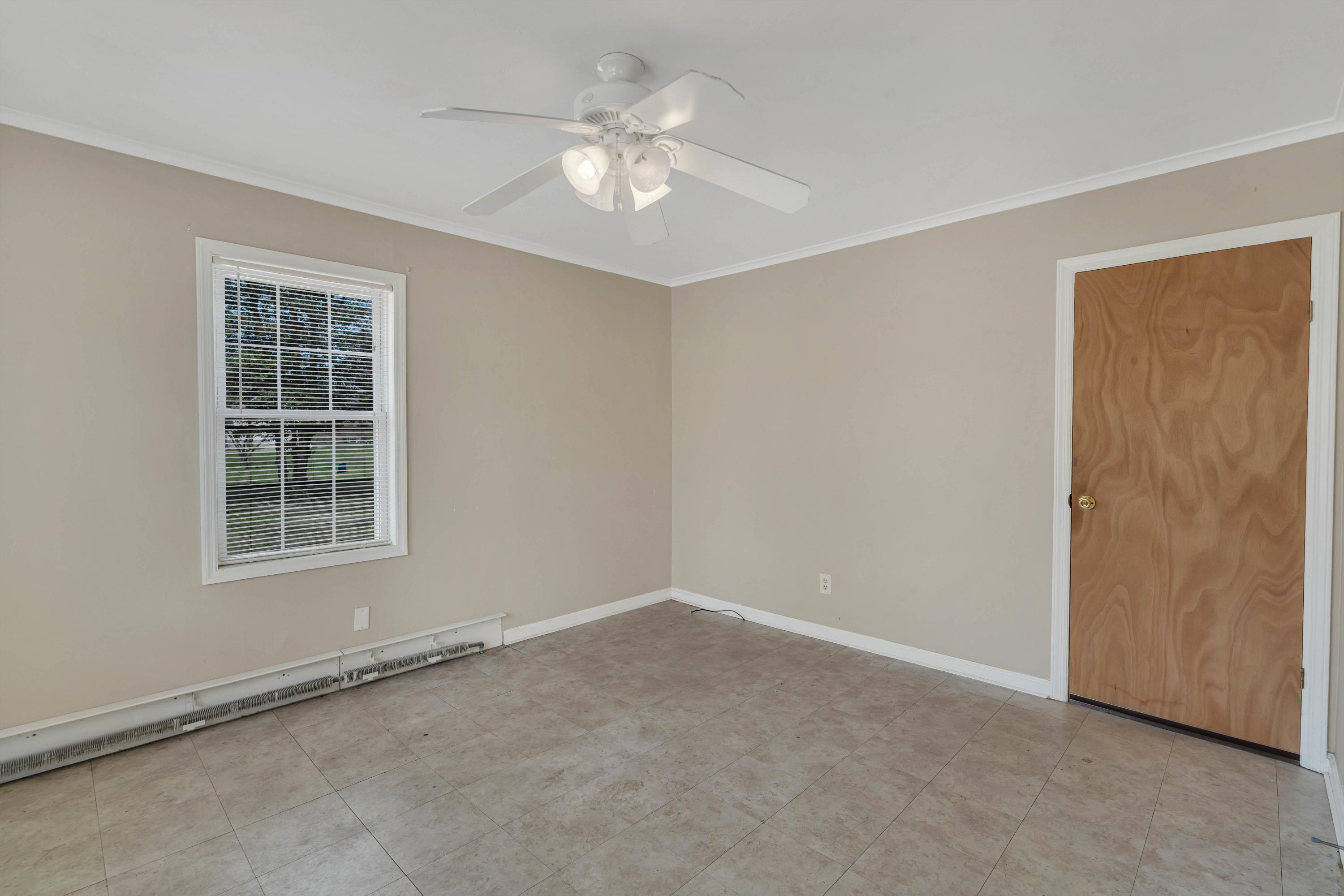15 North Boston Road Jackson, NJ 08527 - Photo 12 of 49 an empty room with chandelier fan