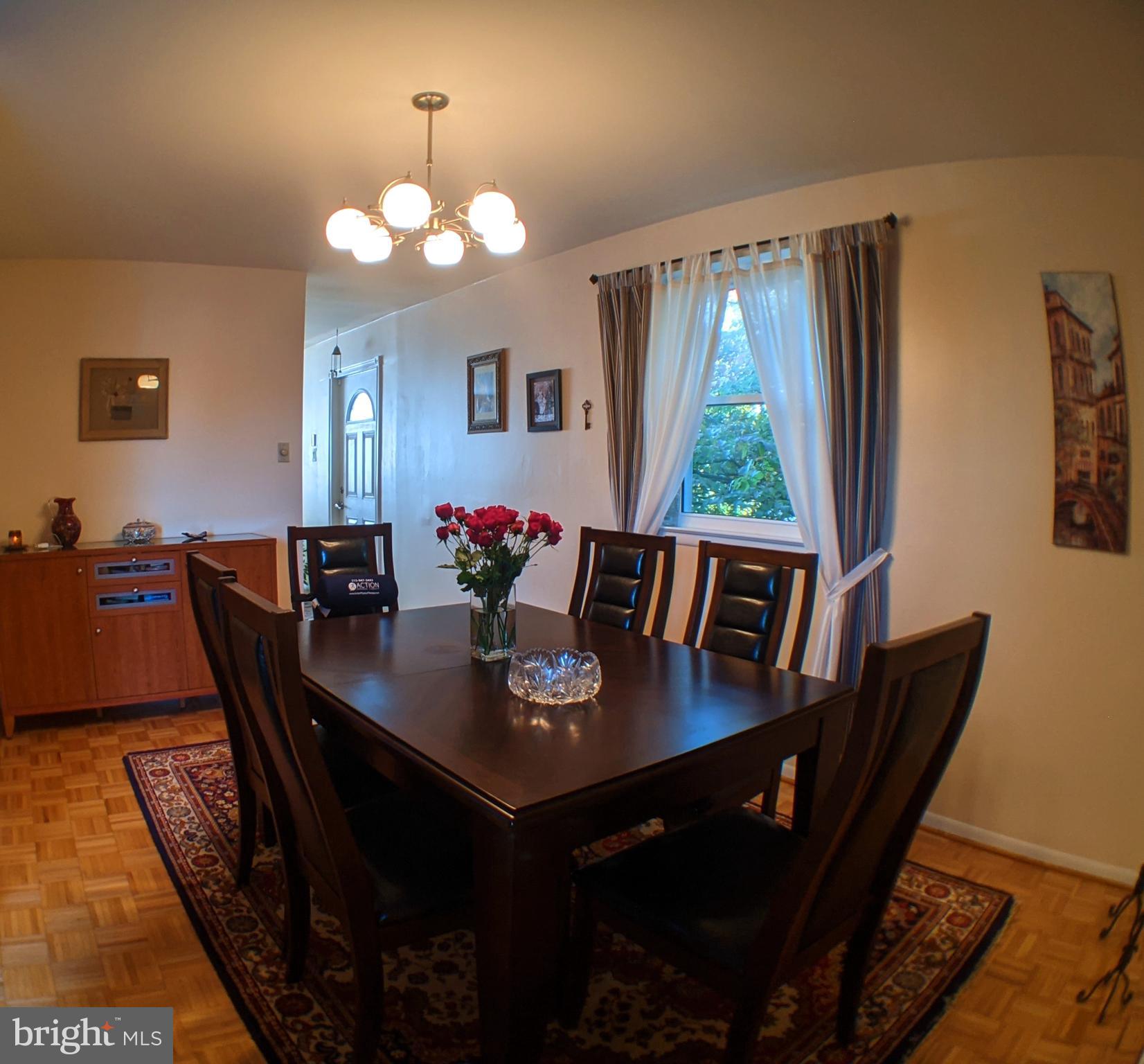 11815 Lockart Road Philadelphia, PA 19116 - Photo 4 of 25 Cozy Dining Room