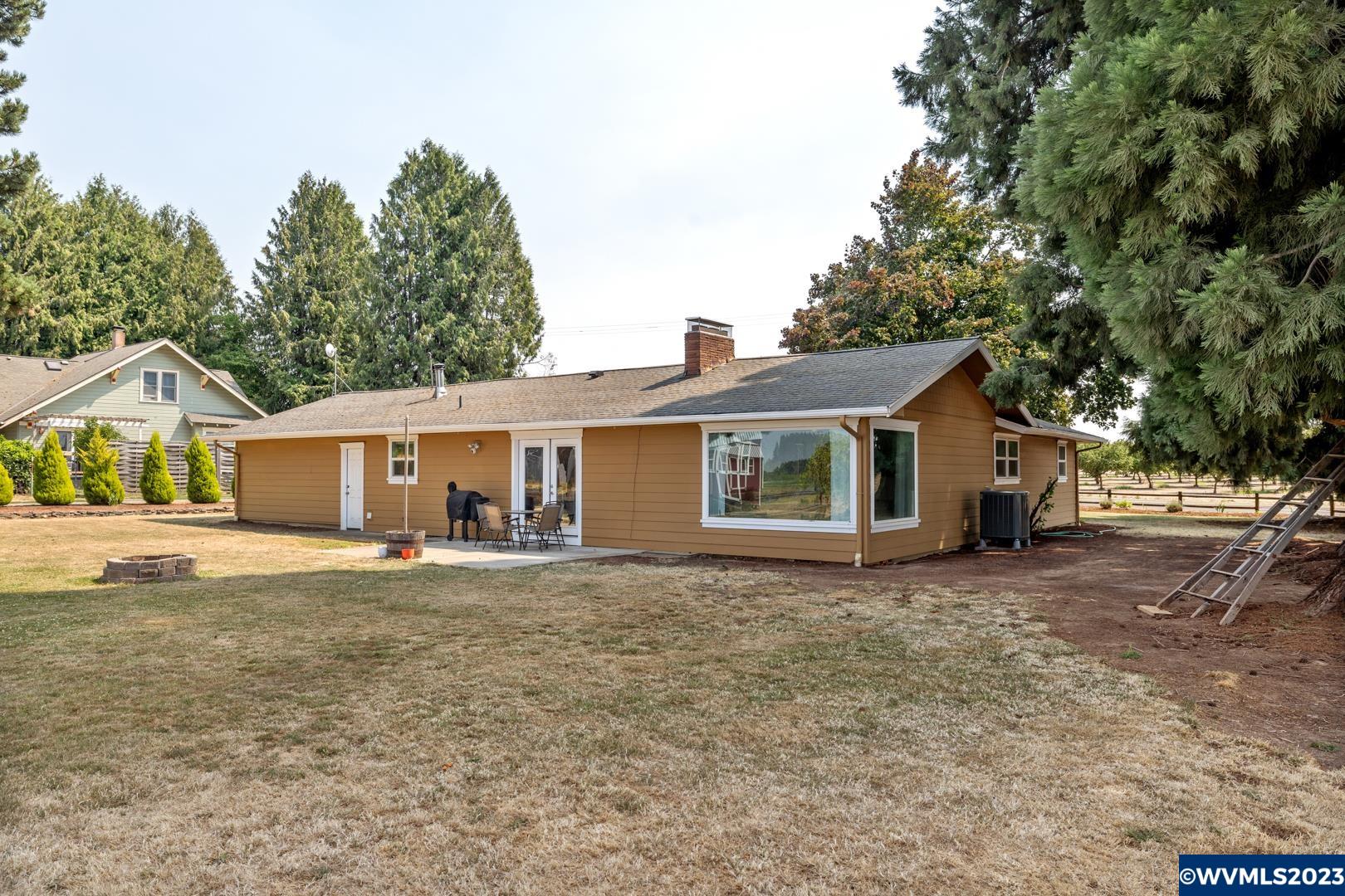 7683 Sunnyview Road Northeast Salem, OR 97305 - Photo 22 of 36 Gallery Image 22