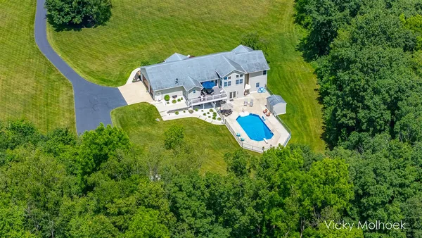 $759,000 | 817 Pheasant Ridge Drive, Hastings, MI 49058